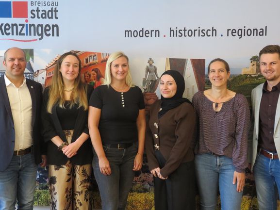 Bürgermeister Dirk Schwier, Sonja Lamberty, Sabrina Dieffenbacher, Avin Sufuk, Simone Bold, Matthias Leser Auf dem Bild fehlend: Samira Bruder, Ines Agi