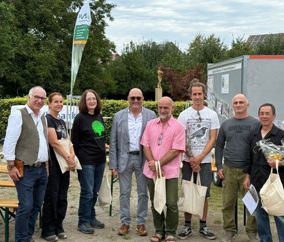 Großer Dank an den Forst und die Künstler bei der Finissage