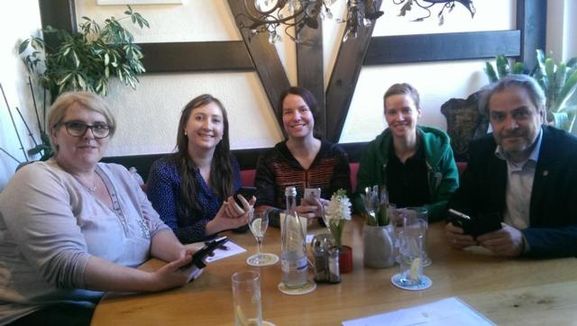 v.l.n.r. Maria Hirschbolz (Betreuerin einer Regio App), Tamara Fesseler (Stadt Kenzingen, Stadtmarketing), Catharina Färber (Spielwaren Ringwald), Anna Bold (Schieble Raum & Design), Wolfgang Koch (Agentur Meyer & Koch).
