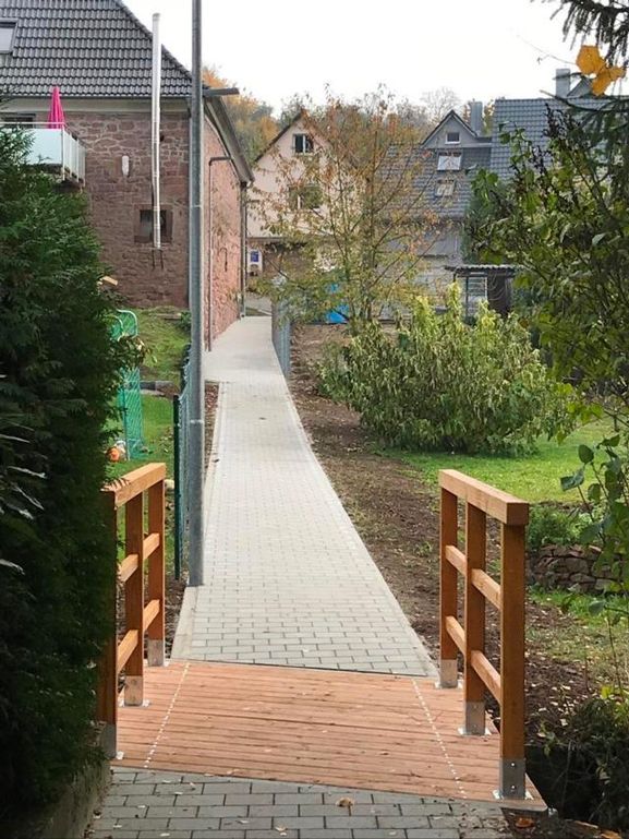 Fußweg in Bombach