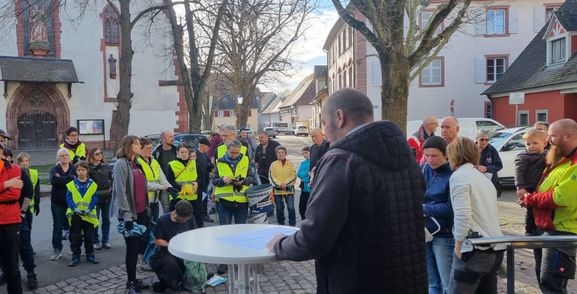 Begrüßung der Helfer durch Bürgermeister Dirk Schwier