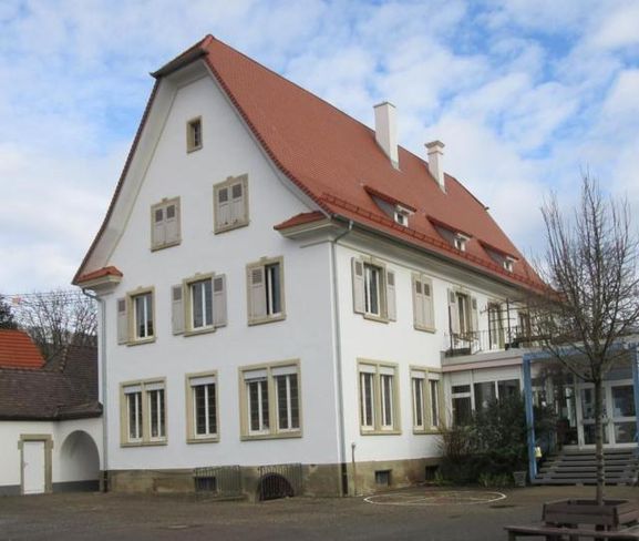Sanierung des alten Schulhauses 