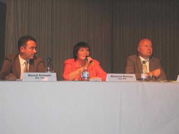 Landtagsabgeordnete Marianne Wonnay, Dieter Ehret und Marcel Schwehr