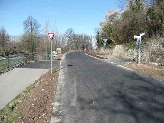 Neuer Radweg Hecklingen