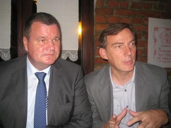 Bürgermeister Matthias Guderjan und Oberbürgermeister Dr. med. Mladen Karlic