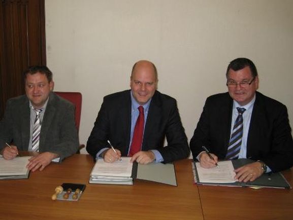 Bürgermeister Matthias Guderjan, Bürgermeister Dr. Jürgen Louis, Bürgermeister-Stellvertreter Jochen Raith 